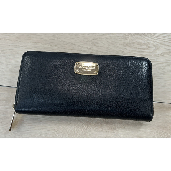 Michael Kors Jet Set Continental Large Black Wallet Pebbled Leather Zippered - Picture 4 of 15